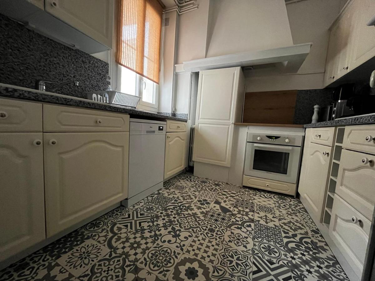 Superbe Appartement Belifontain Coeur De Ville Fontainebleau Exteriér fotografie