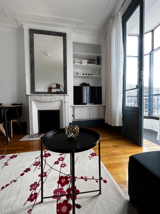 Superbe Appartement Belifontain Coeur De Ville Fontainebleau Exteriér fotografie